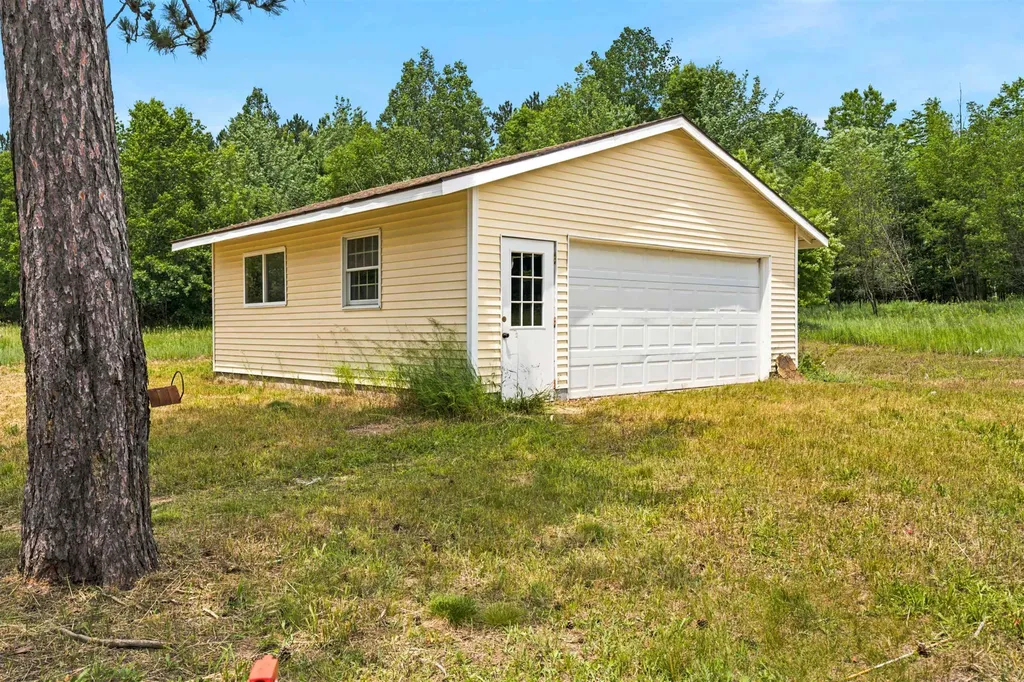 2655 E County Line Road Paradise Township MI 49649