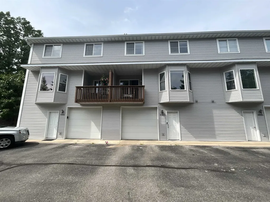 4003 Robin Hood Lane East Bay Township MI 49686