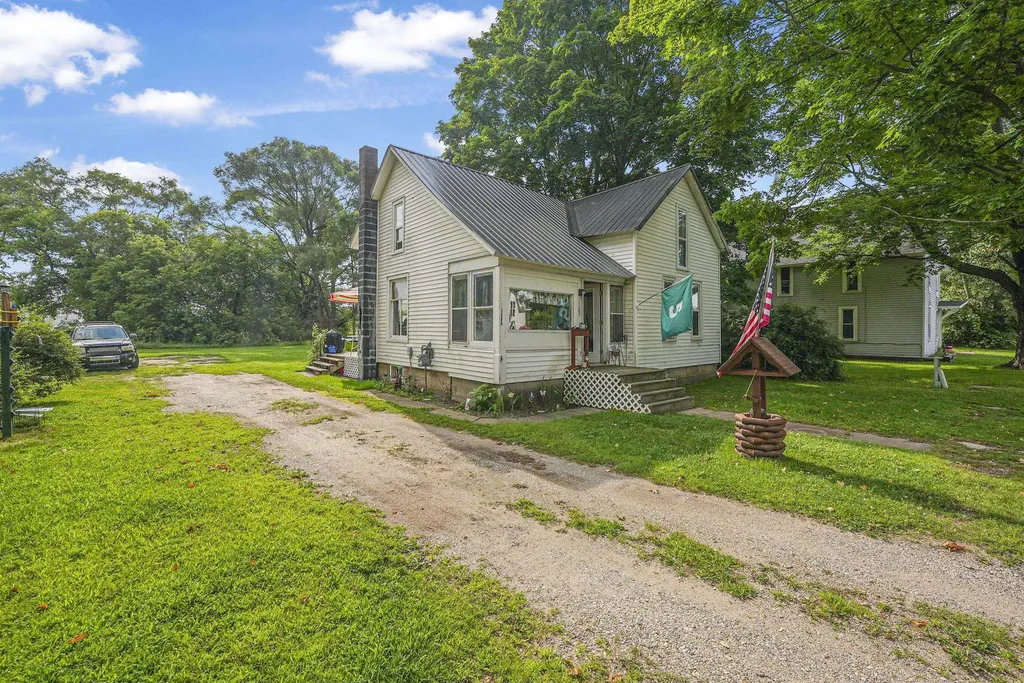 1583 State Street Blair Township MI 49637
