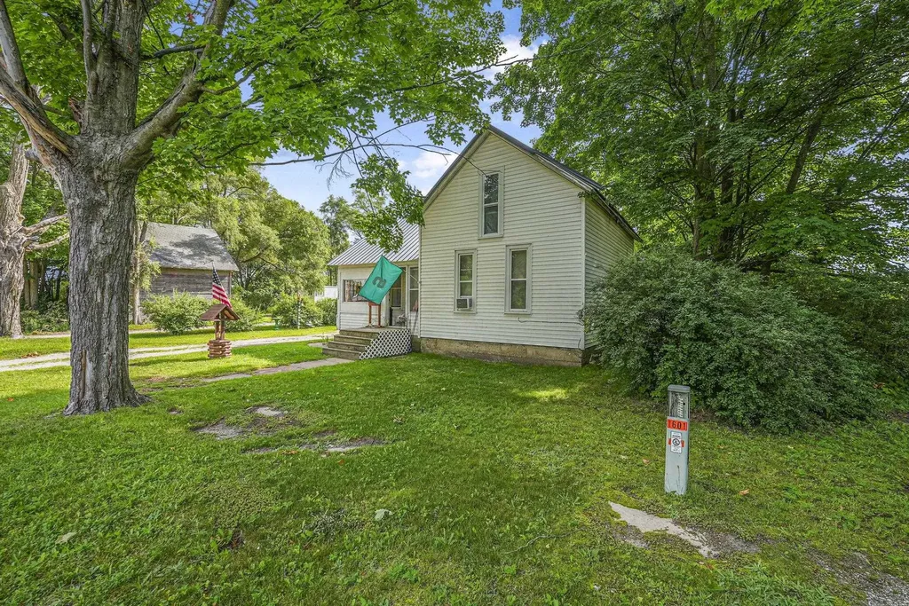 1583 State Street Blair Township MI 49637