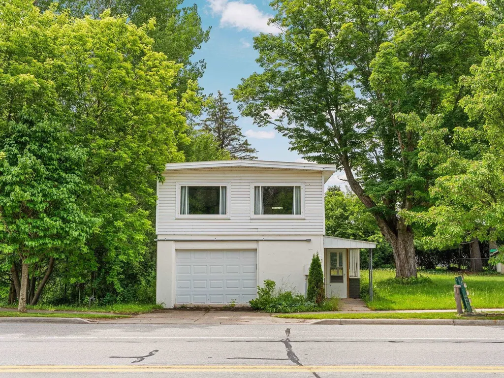 309 W Main Street Paradise Township MI 49649