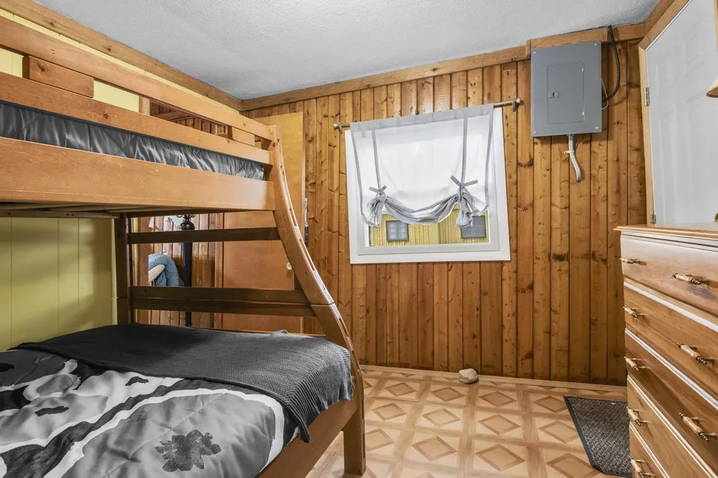 6386 Tricks Way Elk Rapids Township MI 49648