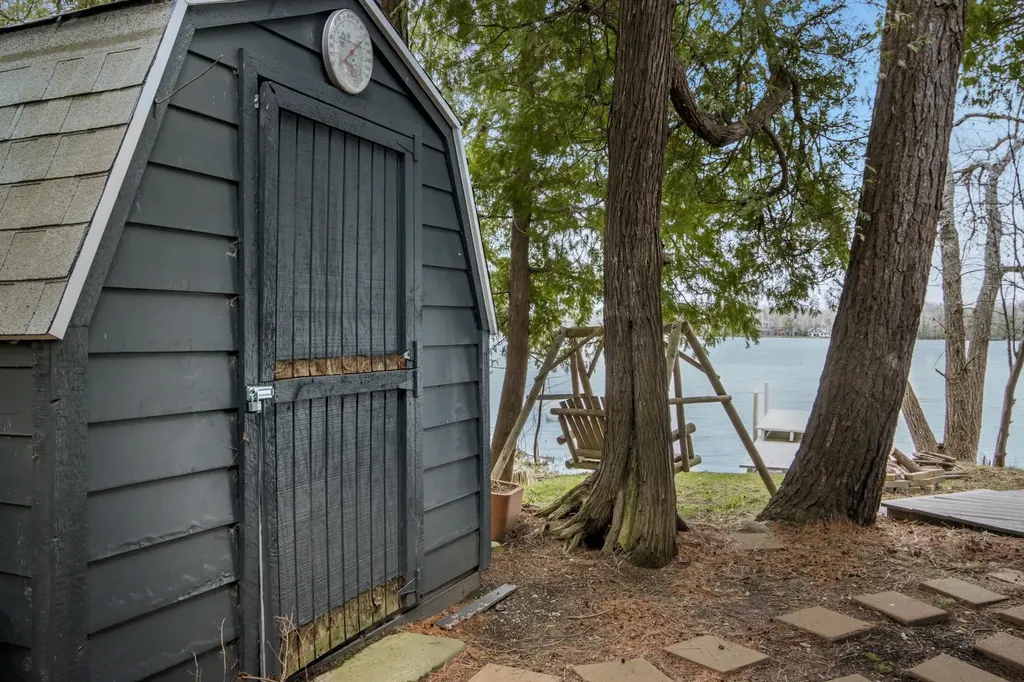 6386 Tricks Way Elk Rapids Township MI 49648