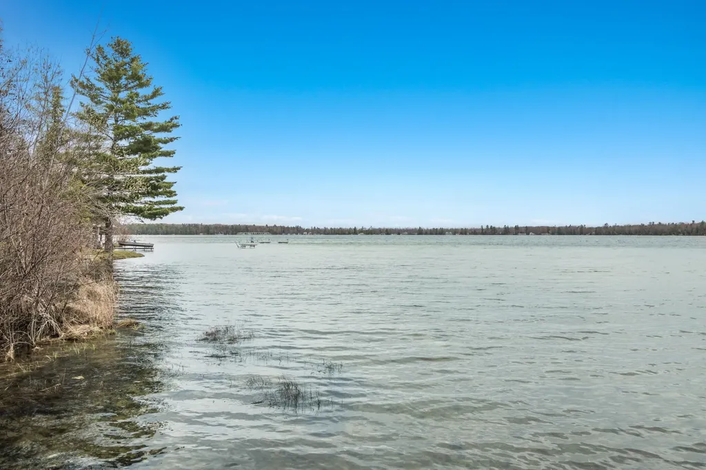 6386 Tricks Way Elk Rapids Township MI 49648