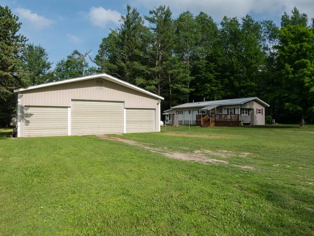 1111 Taxiway Ida Reeder Township MI 49651