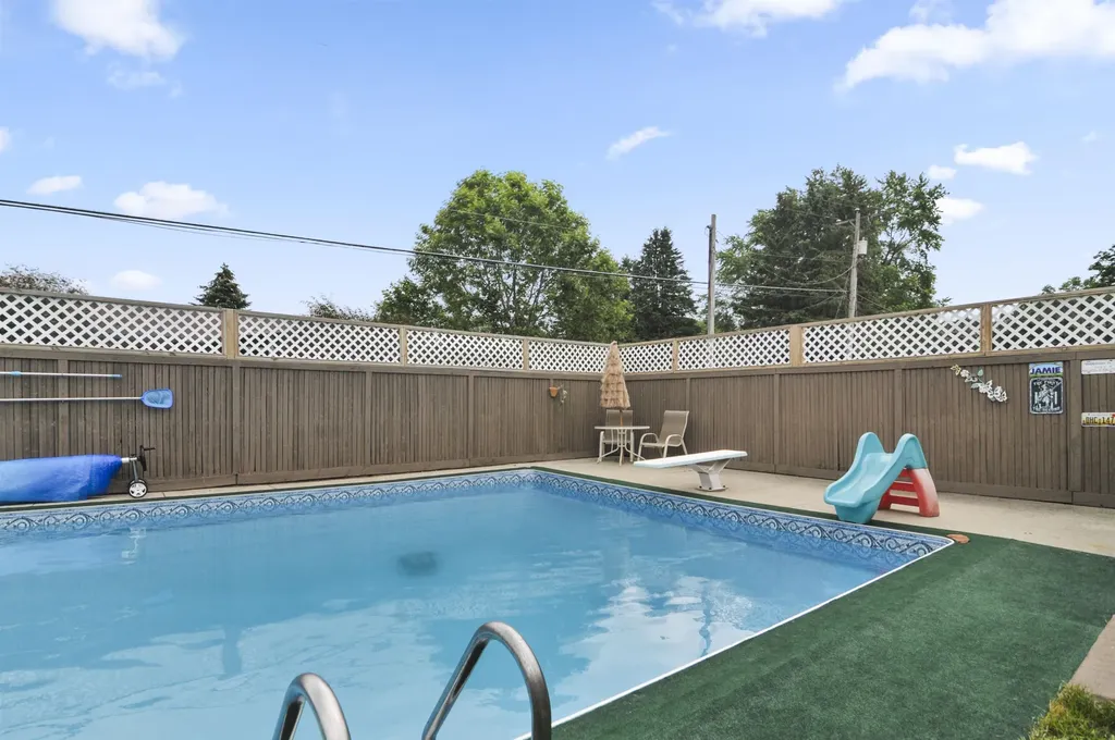 18116 205th Avenue Green Charter Township MI 49307