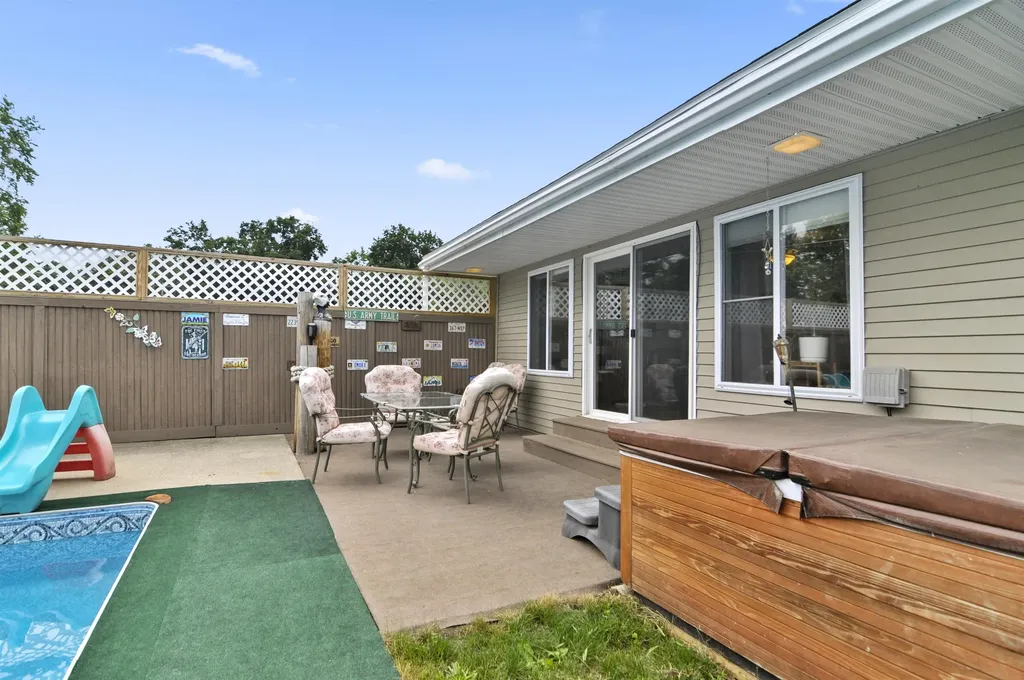 18116 205th Avenue Green Charter Township MI 49307