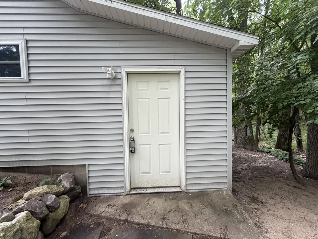 8520 W Sapphire Lake Township MI 49651