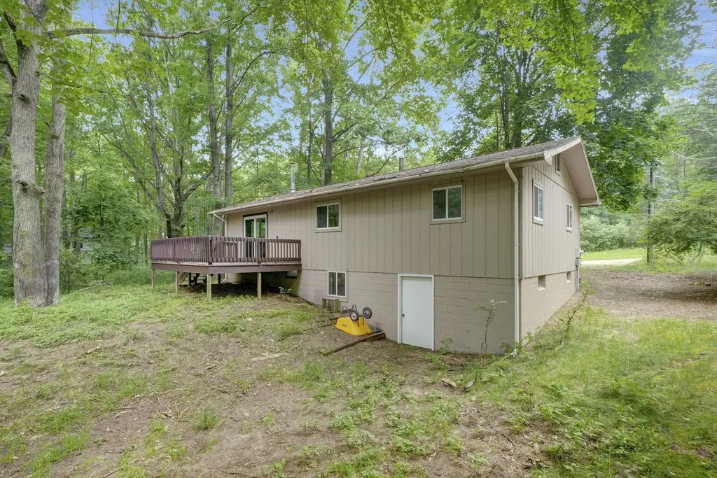 8277 W Ridge Boulevard Morton Township MI 49346