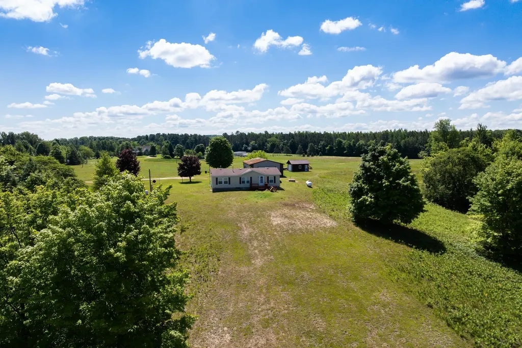2324 Krumlauf Road Orange Township MI 49646