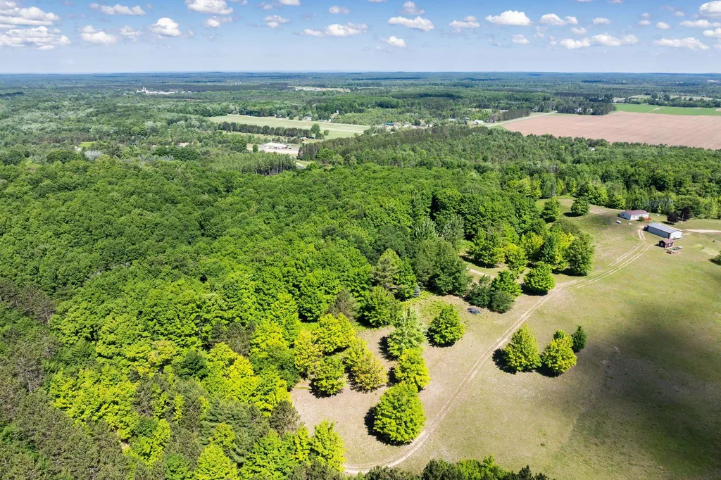 2324 Krumlauf Road Orange Township MI 49646