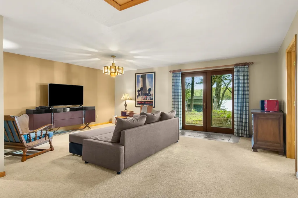 9506 Lakeside Drive Helena Township MI 49612