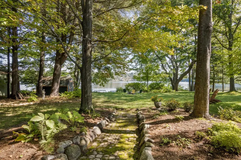 9506 Lakeside Drive Helena Township MI 49612