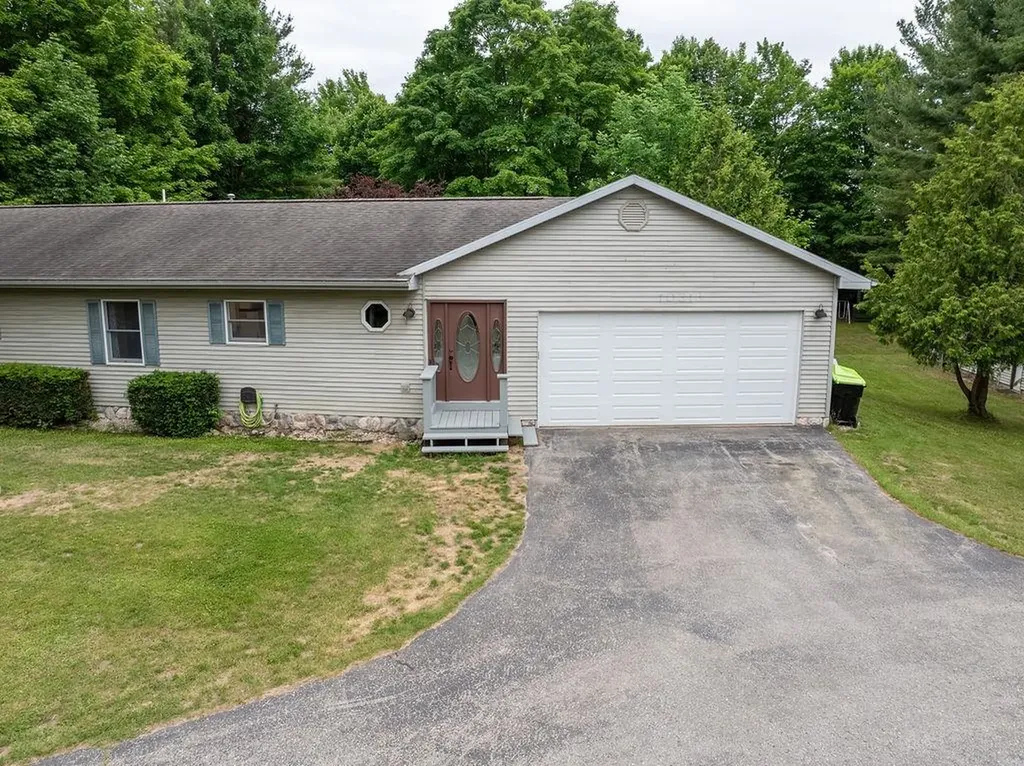 10313 N Long Lake Road Long Lake Township MI 49685