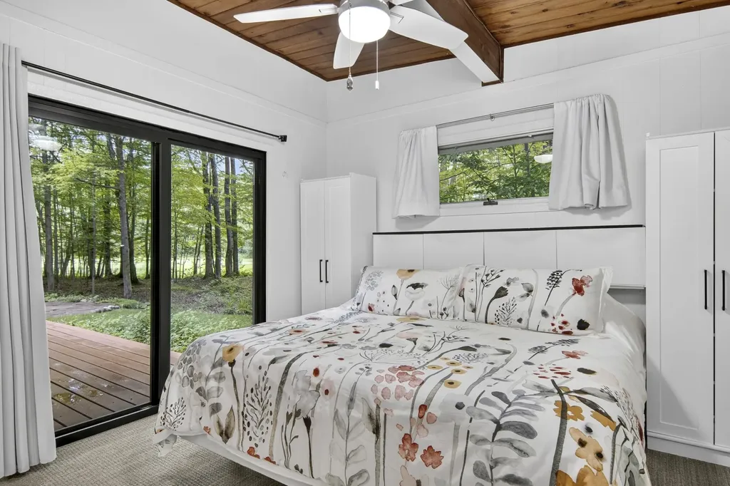 2176 W Schuss Mountain Drive Custer Township MI 49615