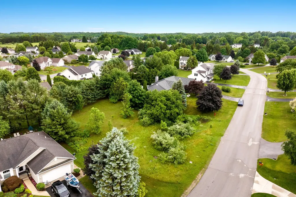 4322 Stoneridge Drive Garfield Charter Township MI 49684
