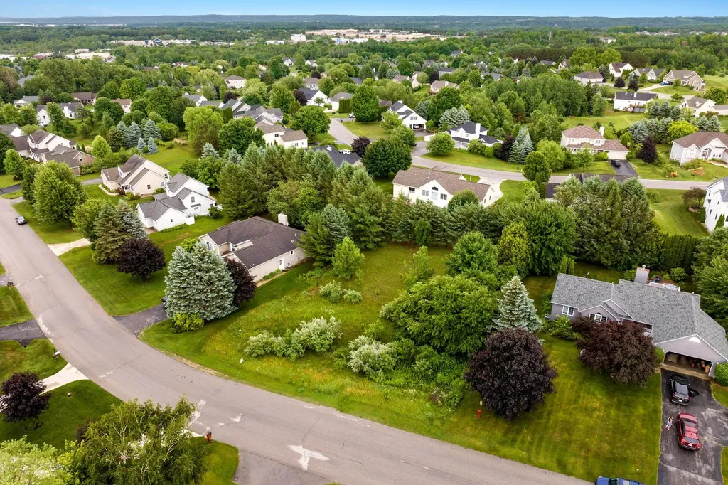 4322 Stoneridge Drive Garfield Charter Township MI 49684