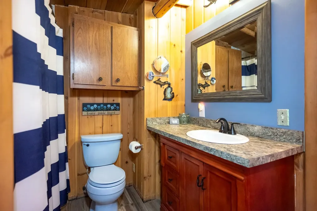10582 N Twin Lake Road, NE Blue Lake Township MI 49659