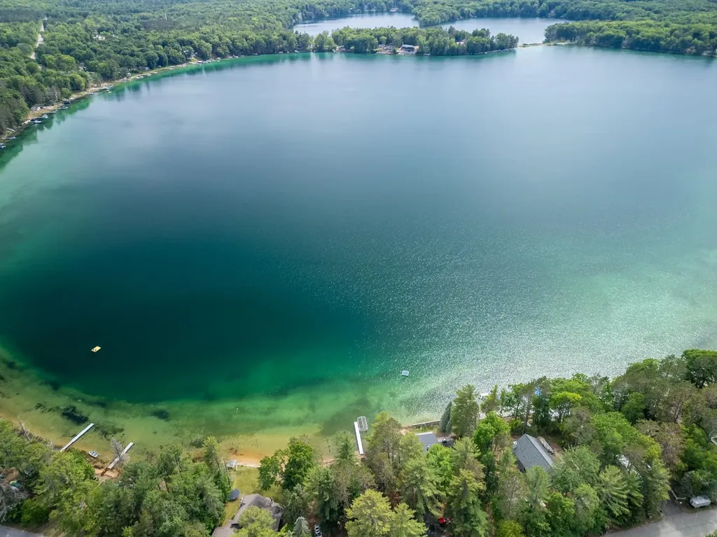 10582 N Twin Lake Road, NE Blue Lake Township MI 49659