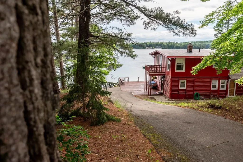10582 N Twin Lake Road, NE Blue Lake Township MI 49659