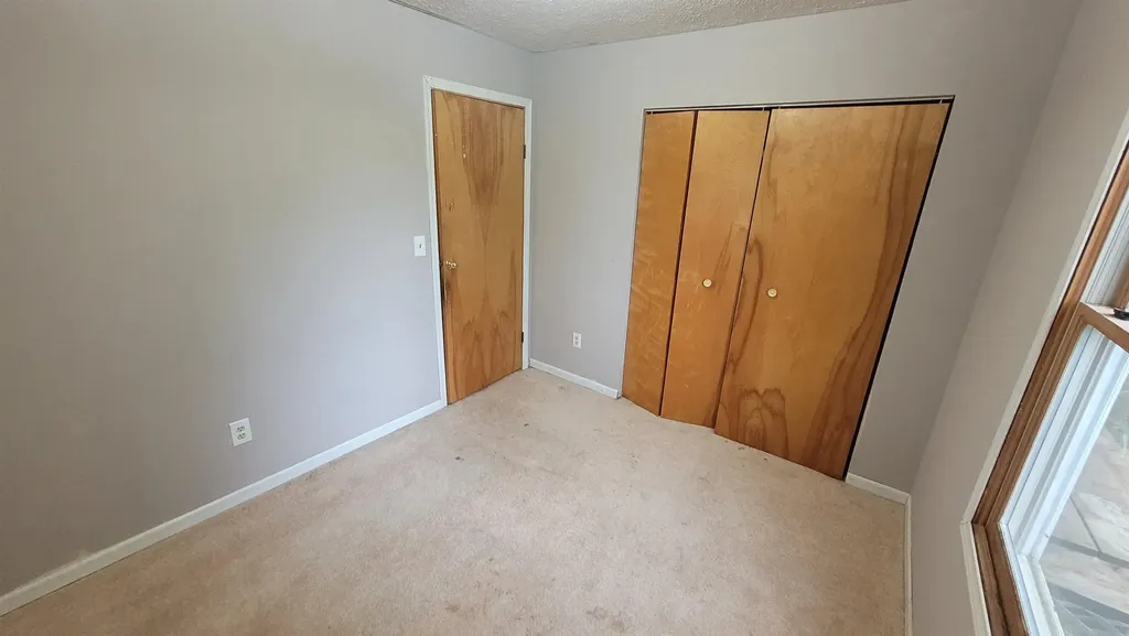 3962 Holiday East Bay Township MI 49686