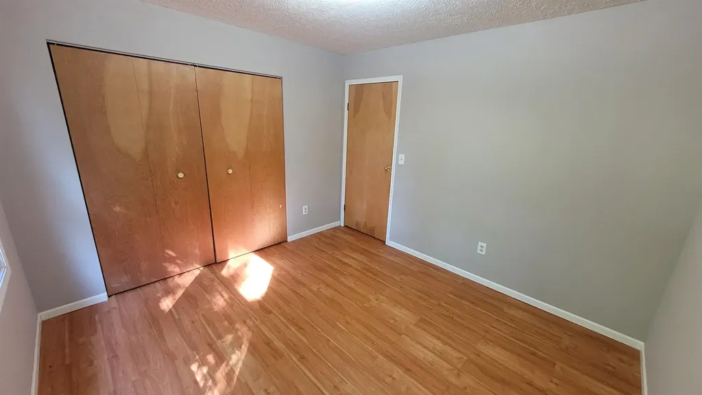 3962 Holiday East Bay Township MI 49686