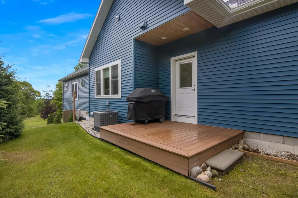 4674 Morning Glory Lane Garfield Charter Township MI 49684