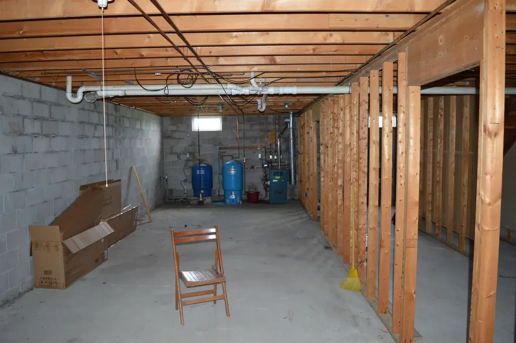 6268 E M-72 Excelsior Township MI 49646