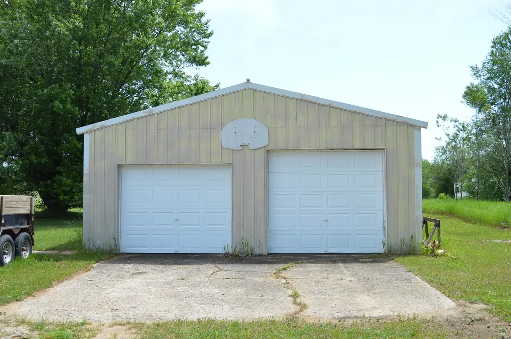 6268 E M-72 Excelsior Township MI 49646