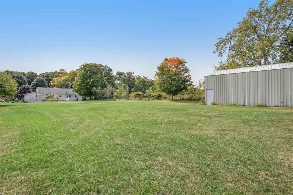 131 George Street Crystal Lake Township MI 49635