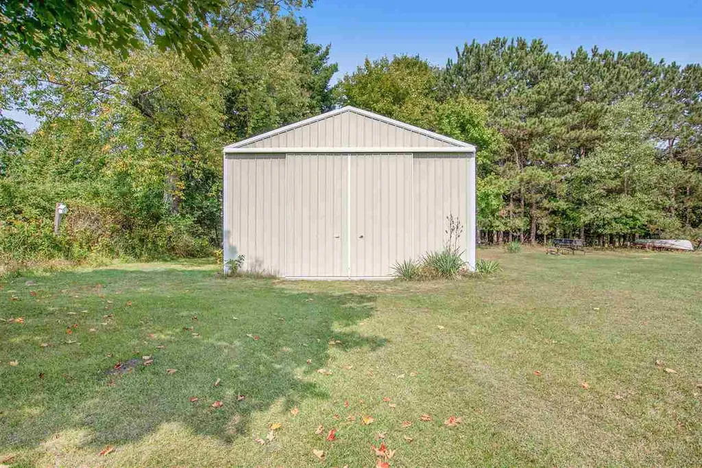 131 George Street Crystal Lake Township MI 49635