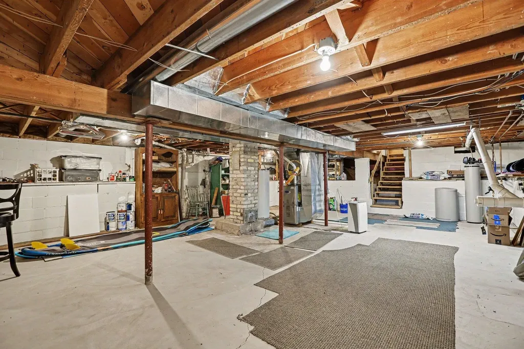 131 George Street Crystal Lake Township MI 49635
