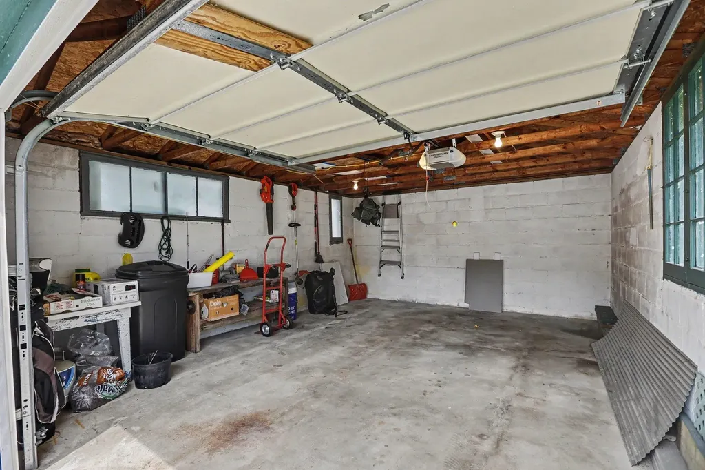 131 George Street Crystal Lake Township MI 49635