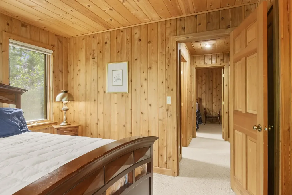 9421 Fairview Avenue Whitewater Township MI 49690