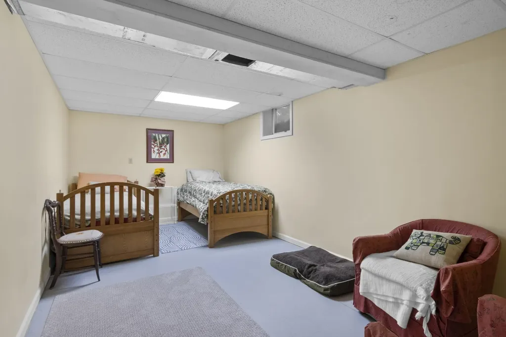 9421 Fairview Avenue Whitewater Township MI 49690