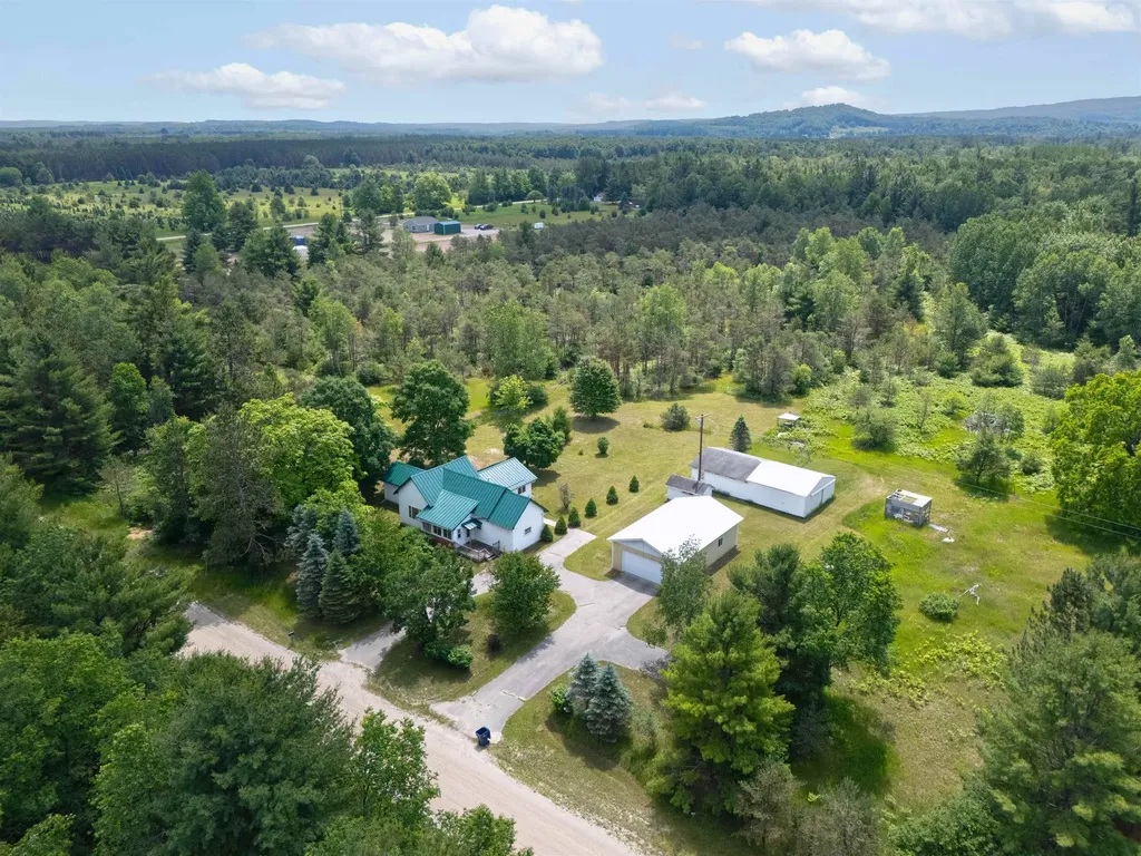 5201 W 14 Road Antioch Township MI 49668