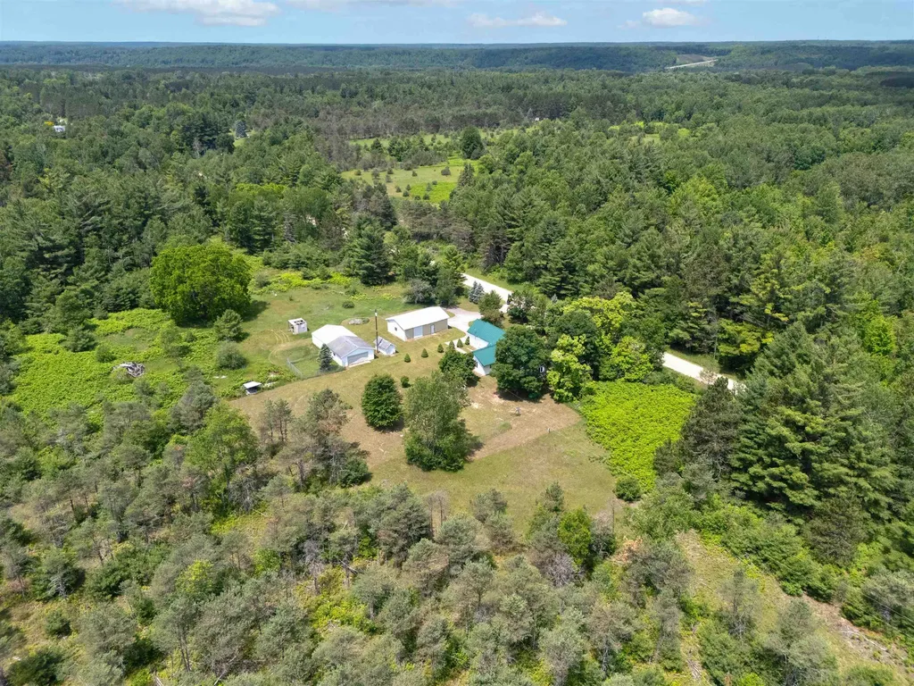 5201 W 14 Road Antioch Township MI 49668