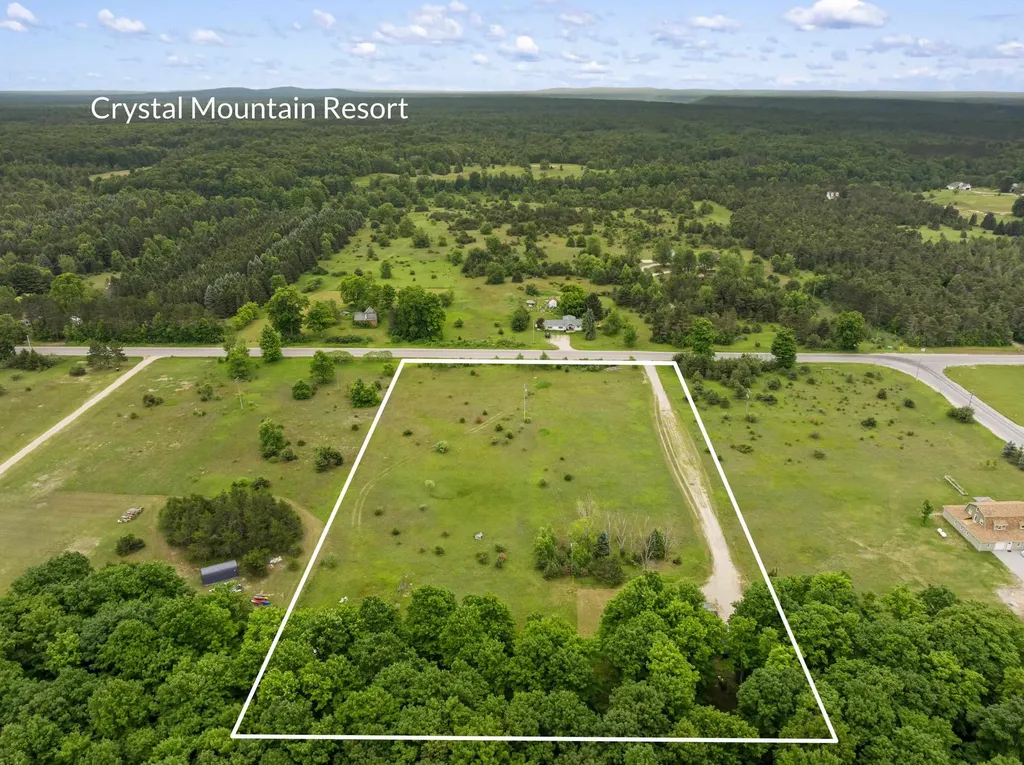 10080 Homestead Road Homestead Township MI 49617