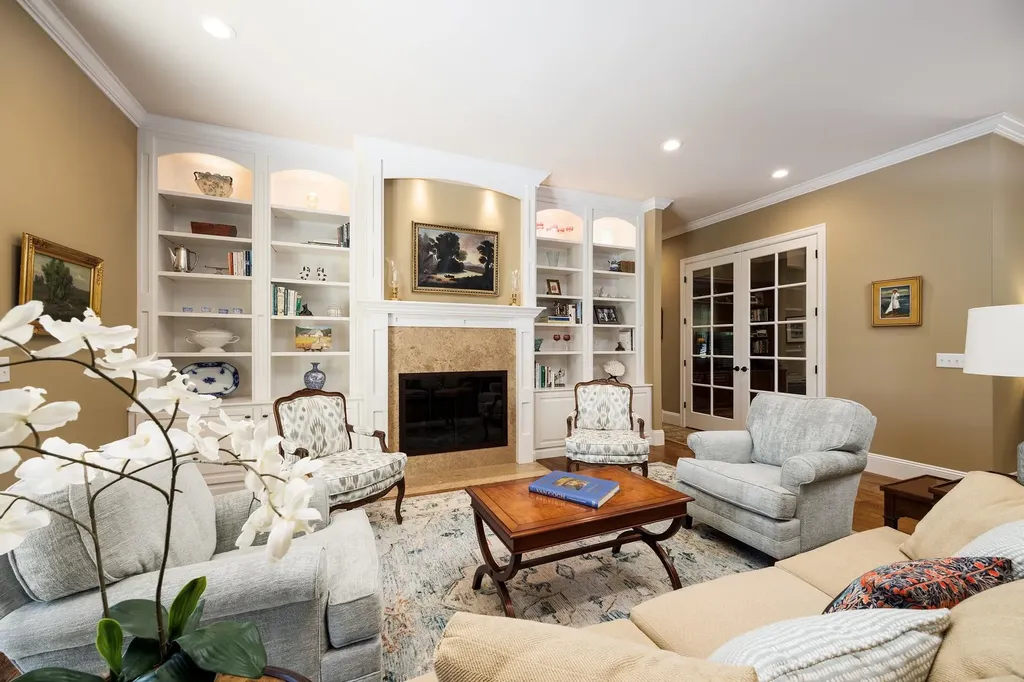 5552 S Spyglass Ridge Drive Suttons Bay Township MI 49682