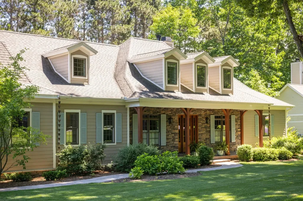 5552 S Spyglass Ridge Drive Suttons Bay Township MI 49682
