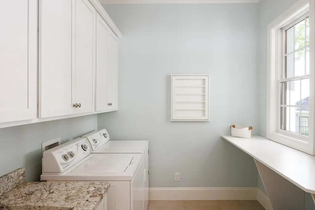 5552 S Spyglass Ridge Drive Suttons Bay Township MI 49682