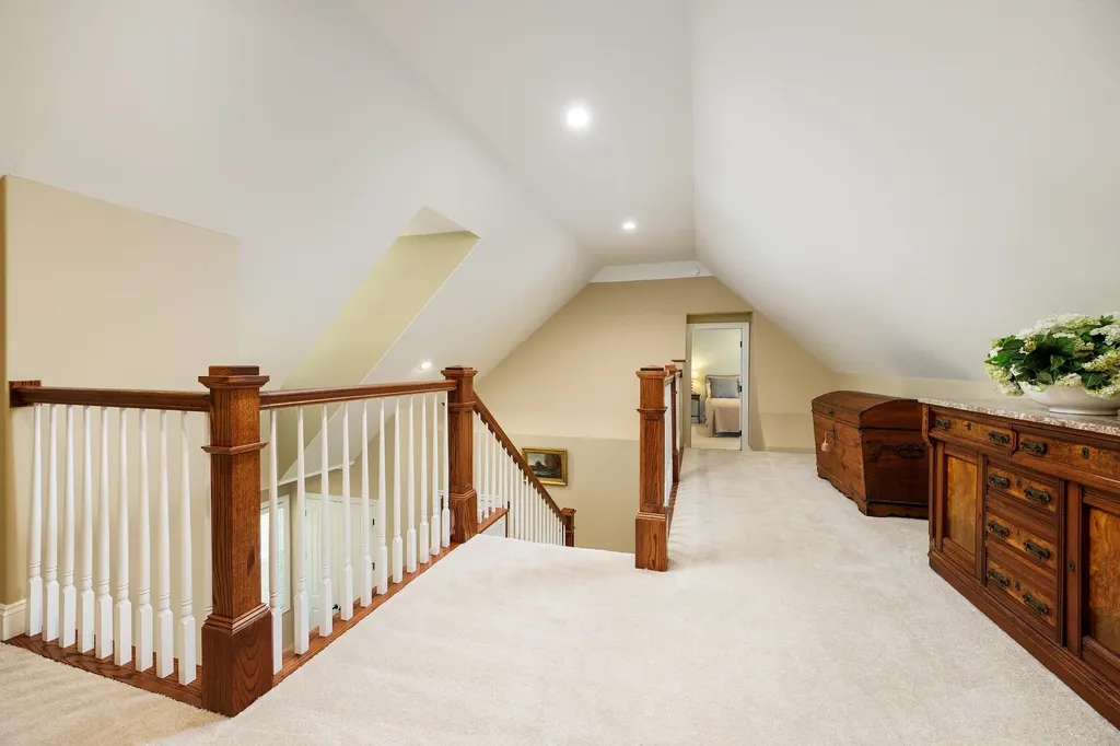 5552 S Spyglass Ridge Drive Suttons Bay Township MI 49682