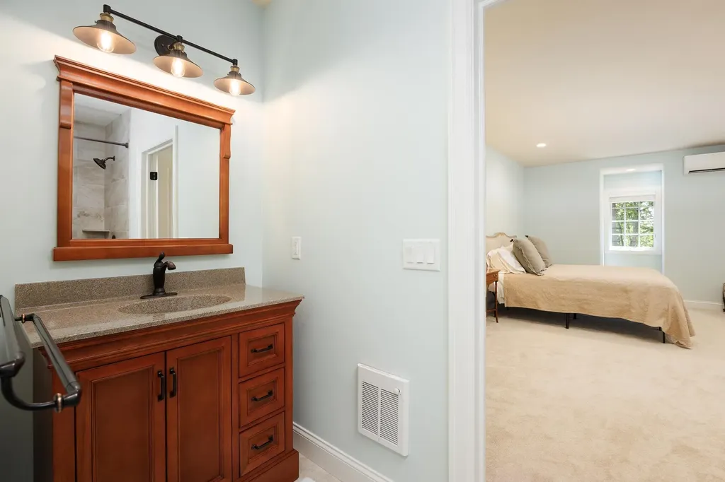 5552 S Spyglass Ridge Drive Suttons Bay Township MI 49682