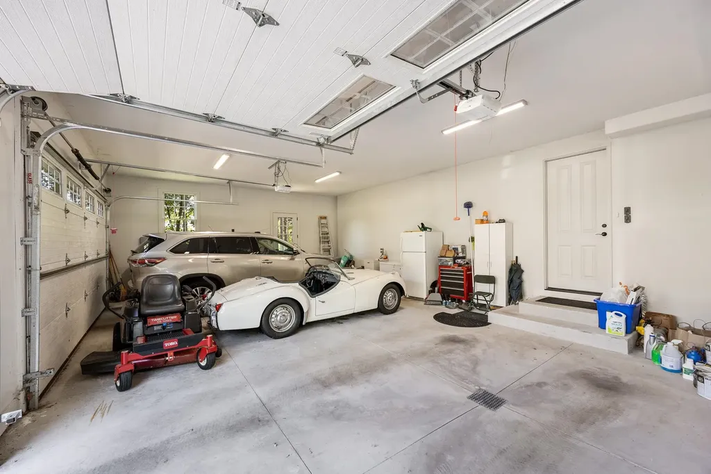 5552 S Spyglass Ridge Drive Suttons Bay Township MI 49682
