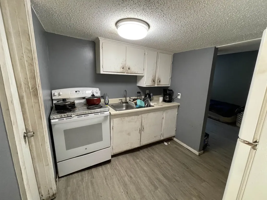 218 S Cottage Cadillac City MI 49601
