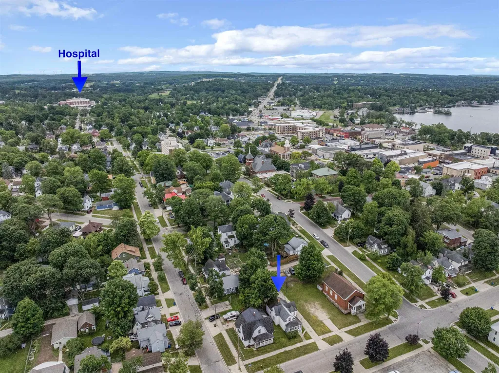 314 E Pine Cadillac City MI 49601