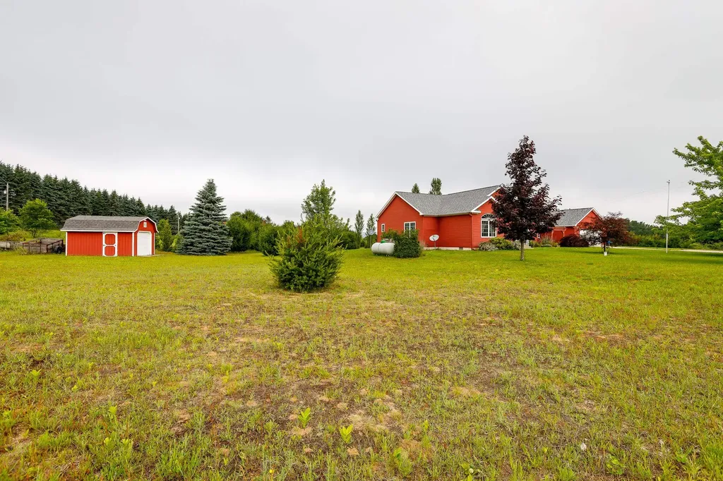5680 Gorivan Road Blaine Township MI 49635
