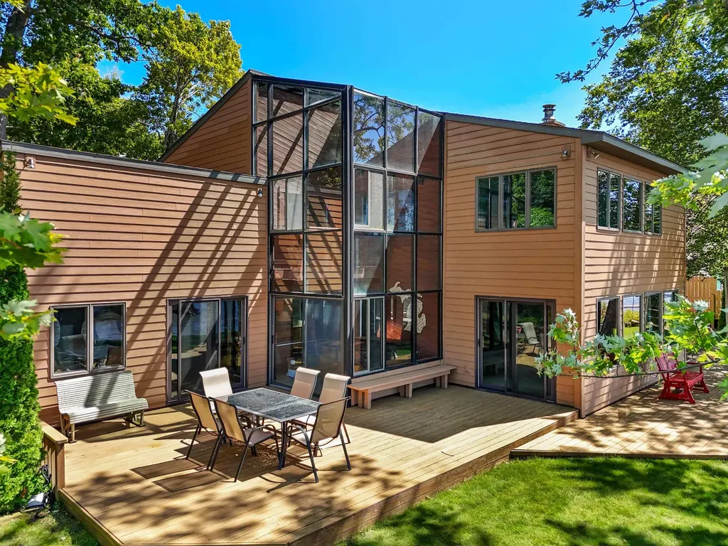 311 E Lake Mitchell Drive Cherry Grove Township MI 49601