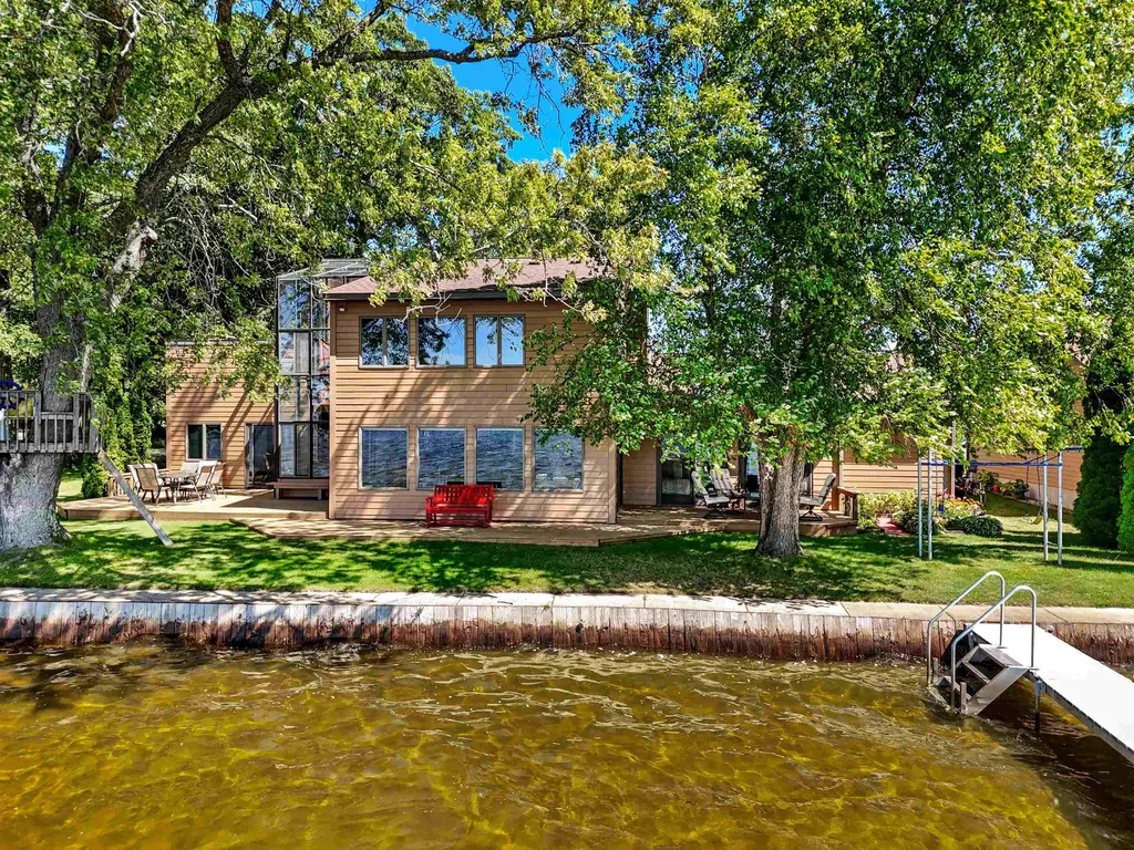 311 E Lake Mitchell Drive Cherry Grove Township MI 49601