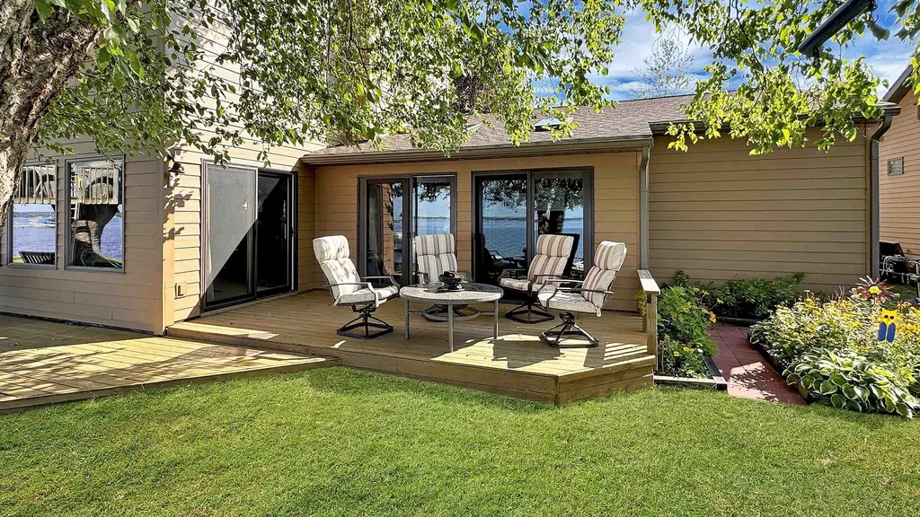 311 E Lake Mitchell Drive Cherry Grove Township MI 49601